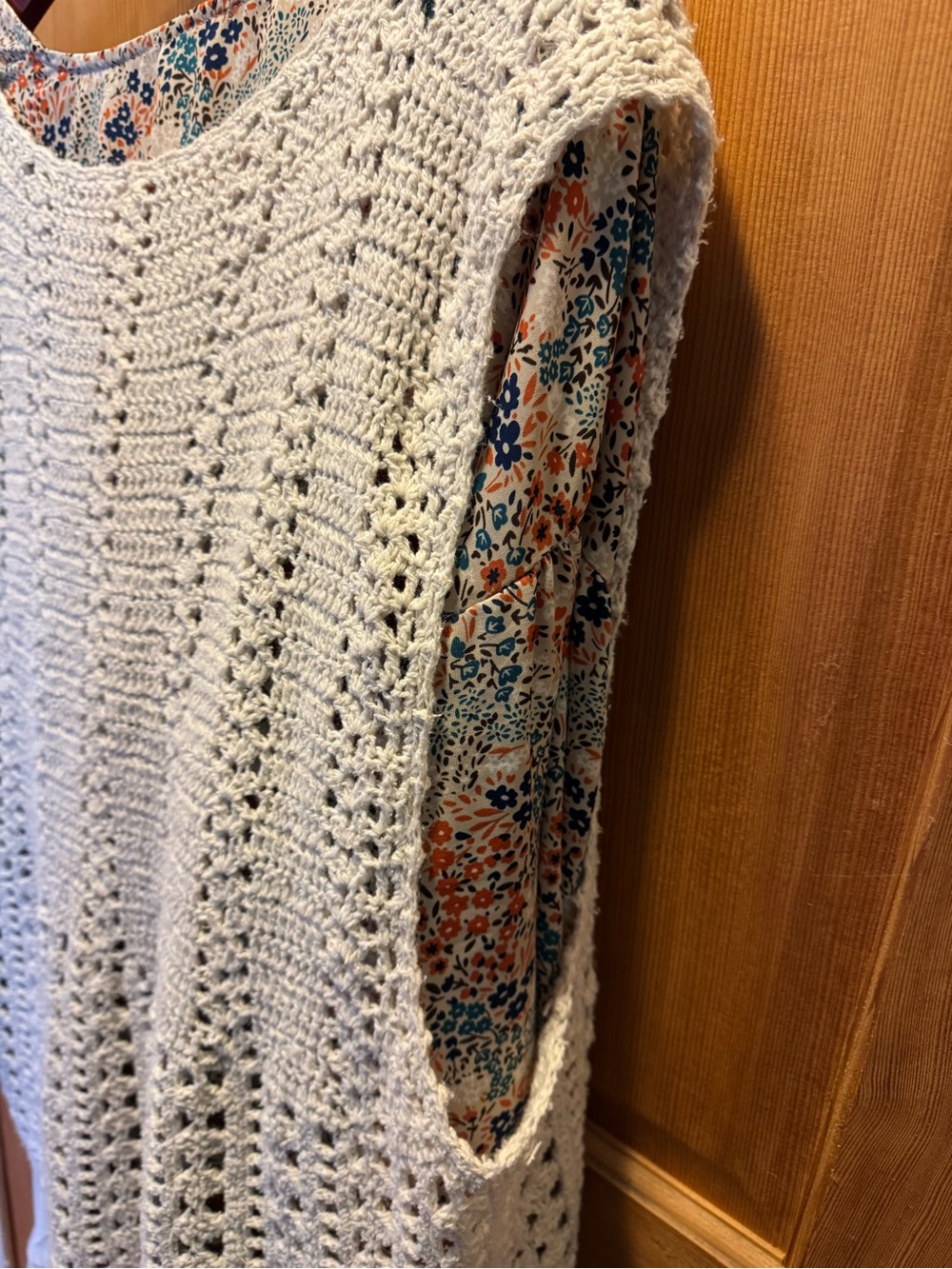BOHO inspired Cream Crochet Openwork Knit Vest- may be hand made - Picture 11 of 16
